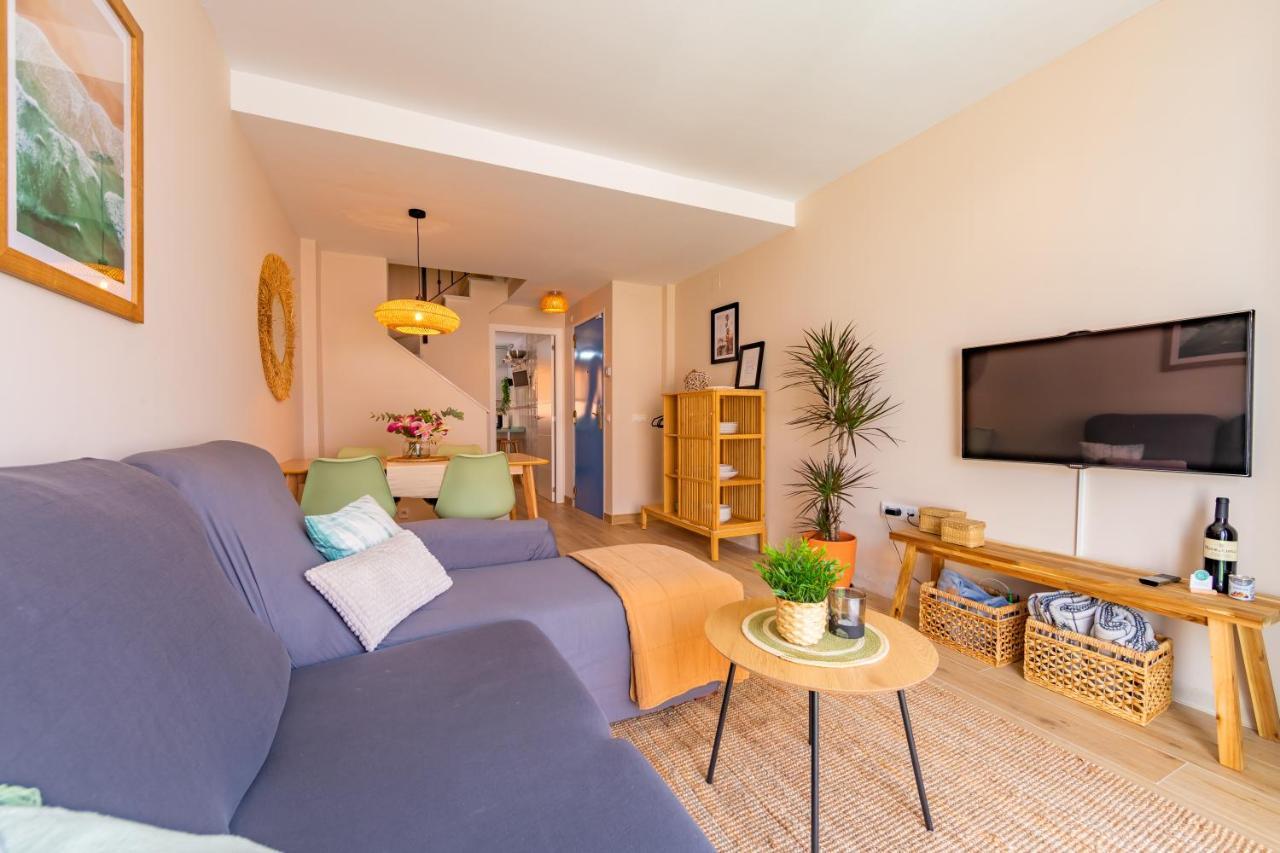 Beachfront, Pool, Terrace, Garage & Fibre Internet タリファ エクステリア 写真